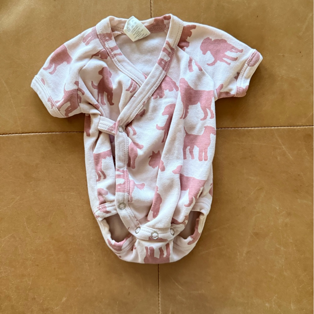 Kate Quinn Organic Cotton Onesie 0-3M